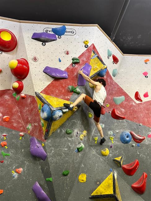 BOULDERING - TIRMANIŞ ANTRENMANI DUVARX