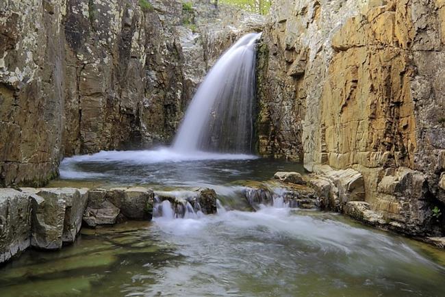 MONOPETRA KAYALIKLARI - CEHENNEM ŞELALELERİ SPORTIF DOĞA YÜRÜYÜŞÜ
